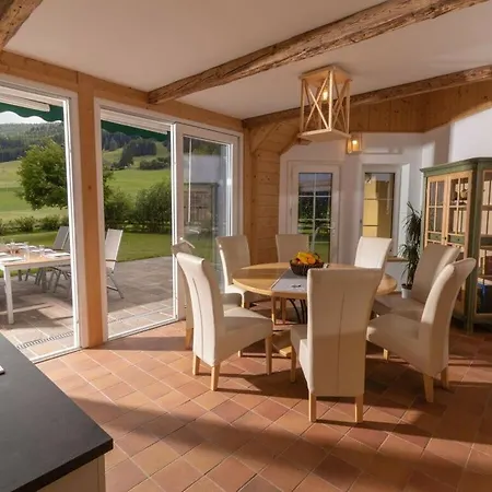 Yuma 4 People - Formerly Tui マウテルンドルフ